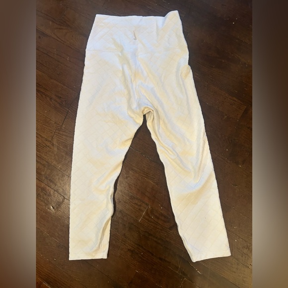 Quilt Nike yoga pants - Picture 2 of 2